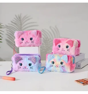 Косметичка дитяча C 69254 (300шт) 1 відділення на блискавці у пакеті