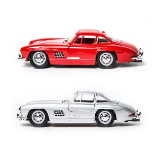 Автомодель металева 1:24 MERCEDES-BENZ 300 SL (1954) 18-22023 (6шт) BBURAGO сірий/червоний у коробці