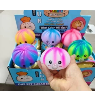 Іграшка антистрес-сквіш 8,5 см 130726 (288шт/2) "Squeezy Dumplings" пельмень з бульбашкою мікс видів